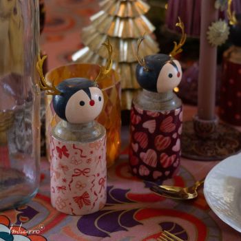 Standing Reindeer Bows